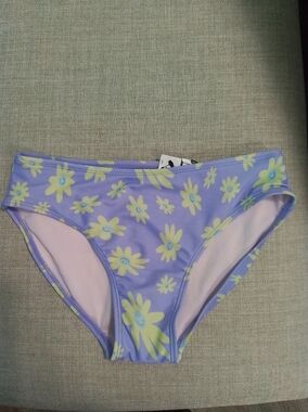 art class Lavender Swim Briefs with Yellow Daisy Print